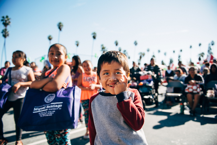 1612_holiday_carnival_-_007_720